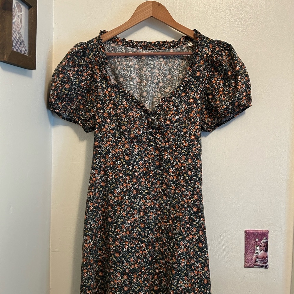 Doen Dree Dress - Picture 2 of 7